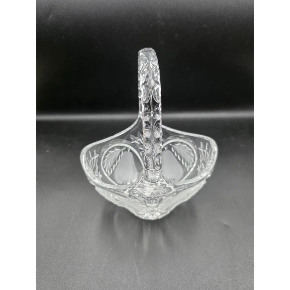 Bohemian Lead Crystal Basket Cut & Frosted‎ Pear Design 8